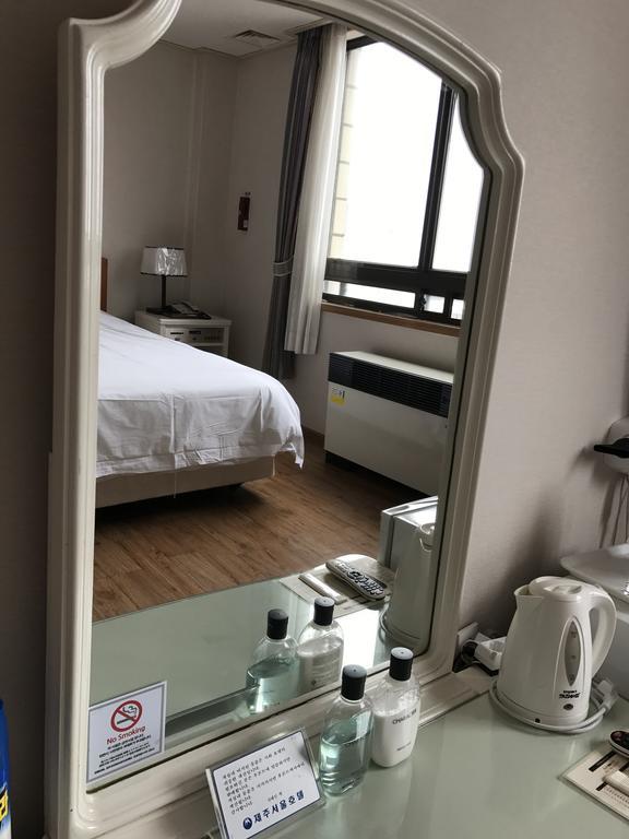 Jeju Seoul Tourist Hotel Extérieur photo